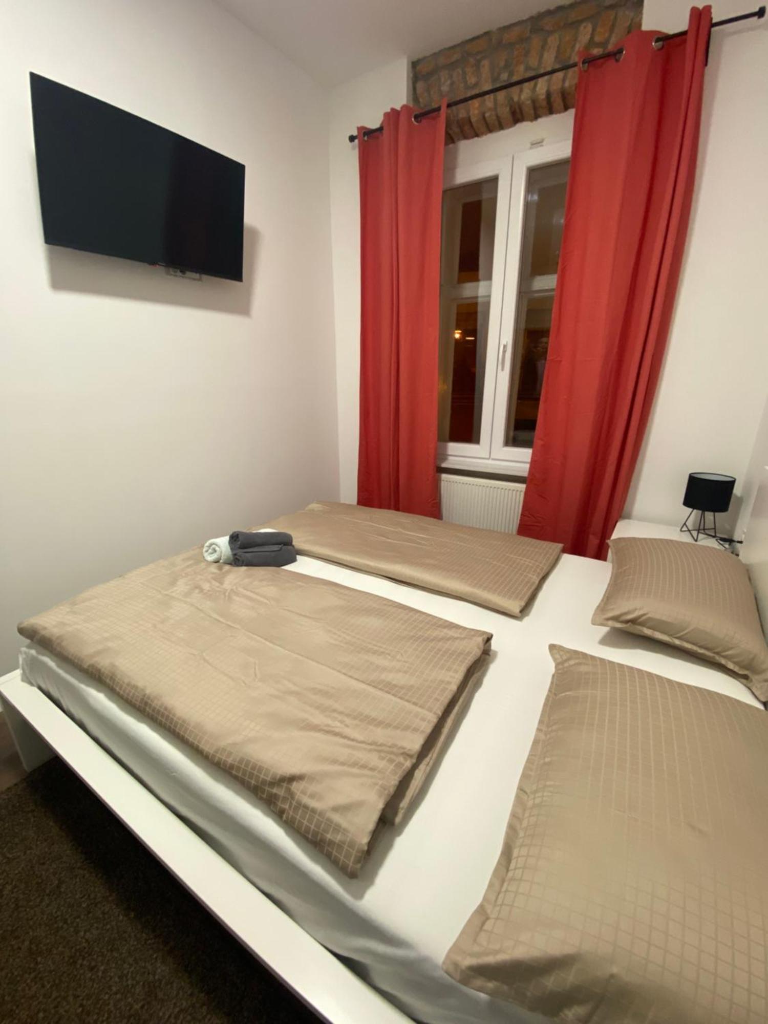 Nokturno Accomodation Zagreb Buitenkant foto